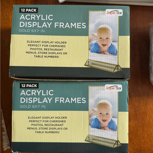Acrylic frames with holders! - Picture 1 of 1